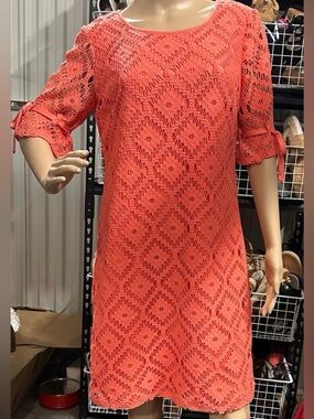Elegant Coral Lace Midi Dress